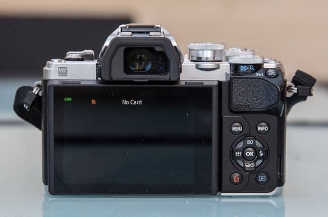 Olympus OM-D E-M10 Mark III